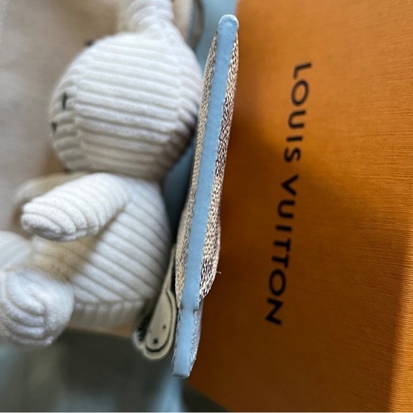 Daily Card Holder - Picture 9 of 10